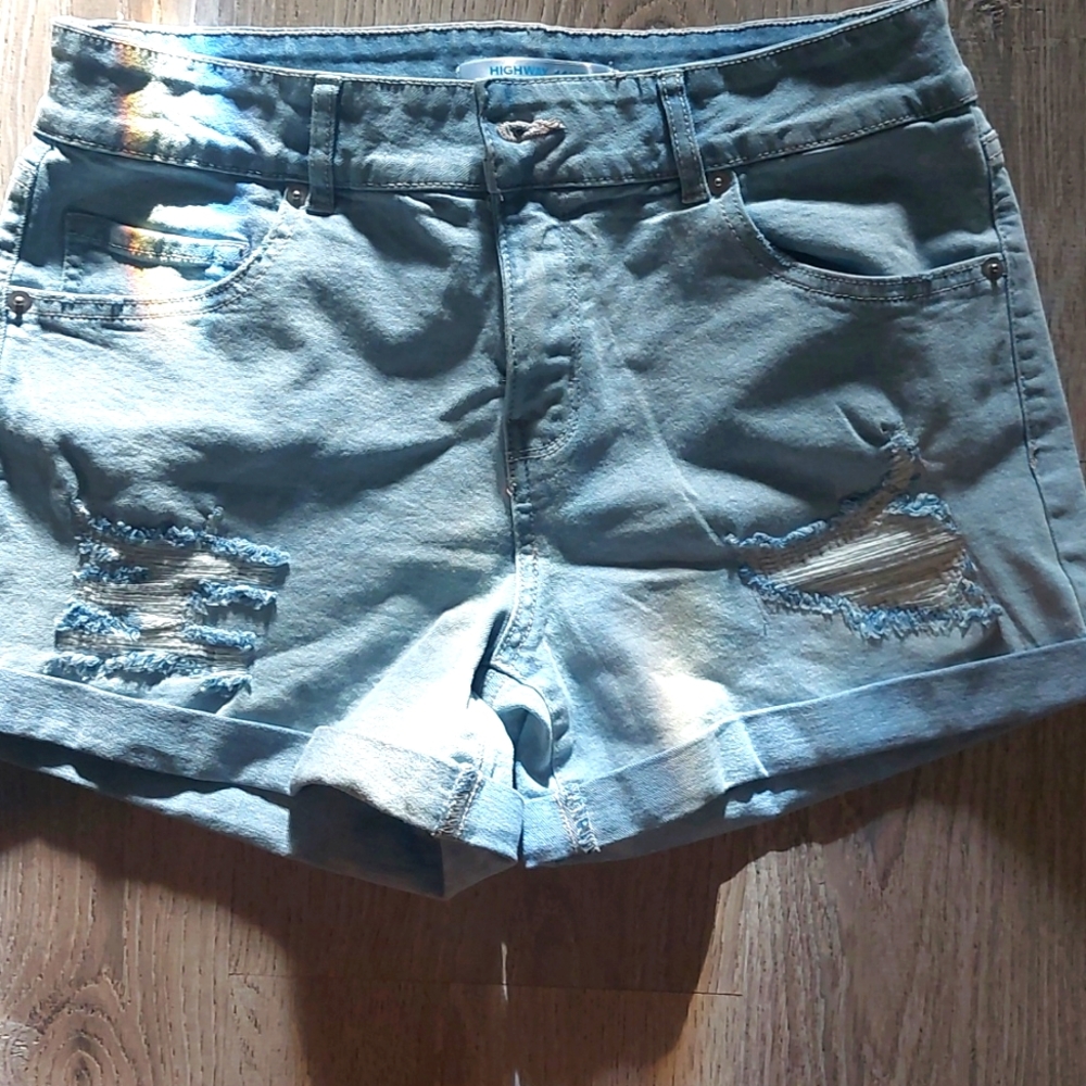 Women's shorts 11/12